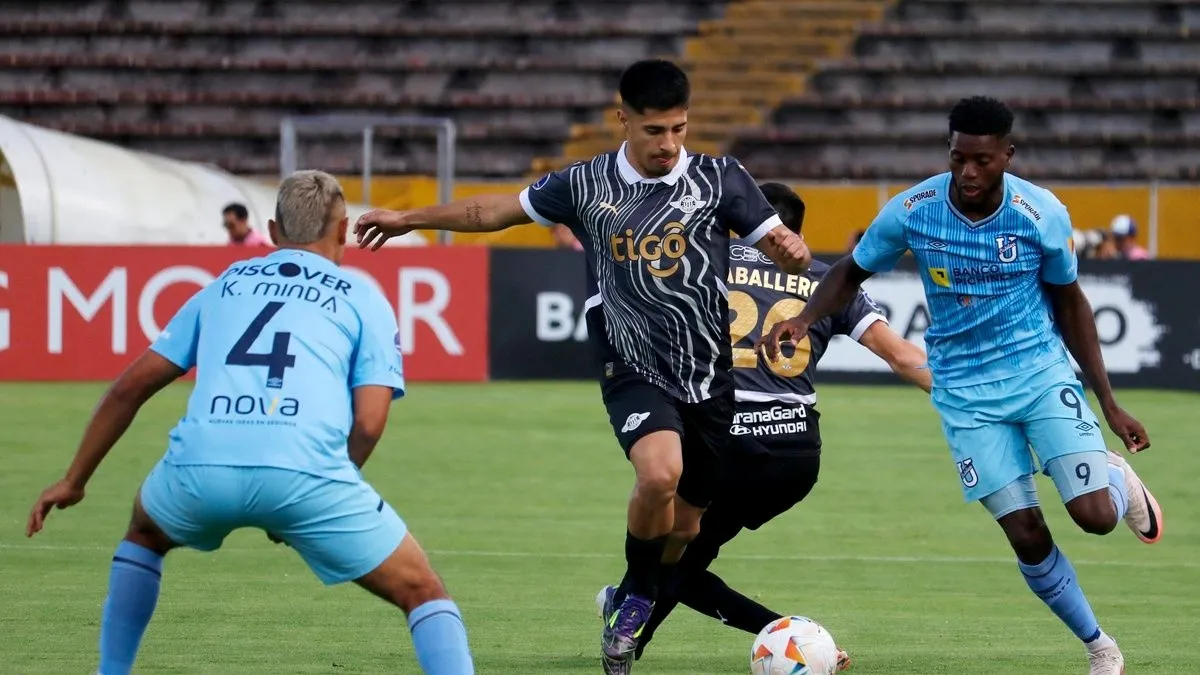 Universidad Católica 1-1 Libertad