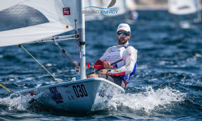 Stefano Peschiera logró el tercer puesto en windsurf masculino.